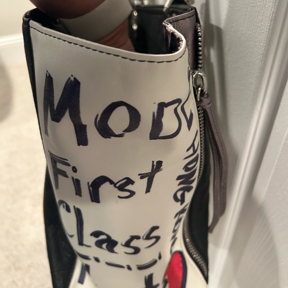 Brighton Fashionista Glam Limited Edition Bold  Tote - Picture 4 of 5